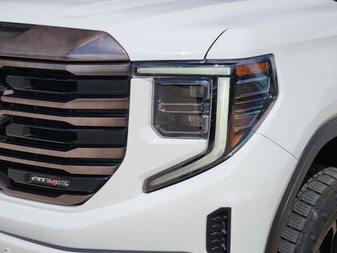 Used 2023 GMC Sierra 1500 AT4X AWD/4WD image 9