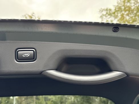 New 2025 Kia Niro Wind image 22