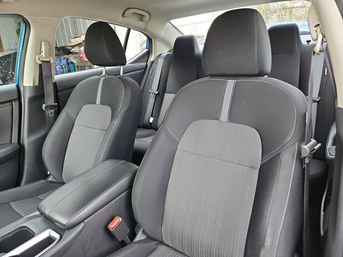 Used 2024 Nissan Sentra SV image 22