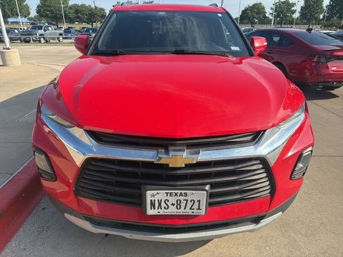 Used 2020 Chevrolet Blazer LT FWD image 2