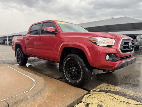 Used 2022 Toyota Tacoma SR5 image 3