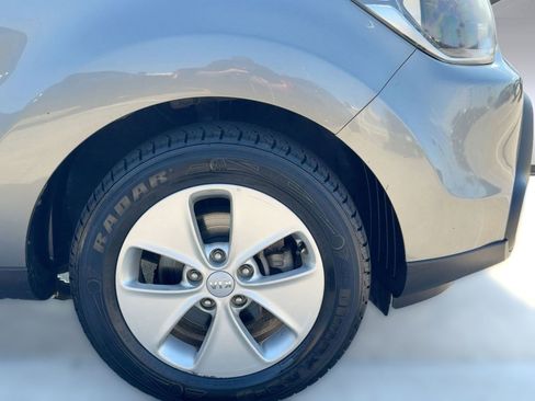 Used 2014 Kia Soul image 12