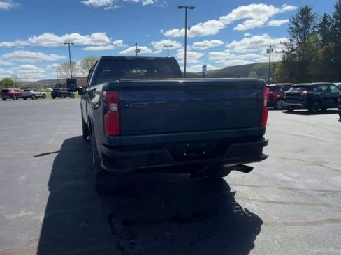 Used 2021 Chevrolet Silverado 2500 Custom w/ Custom Value Package AWD/4WD image 7