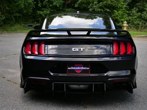 Used 2019 Ford Mustang GT Premium w/ GT Performance Package RWD image 37