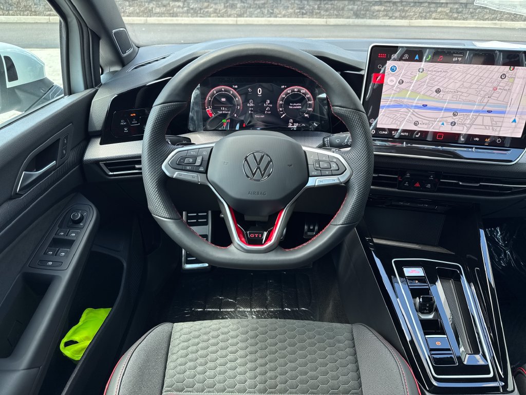 New 2026 Volkswagen GTI SE FWD image 21