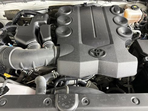 Used 2021 Toyota 4Runner Trail Special Edition image 38