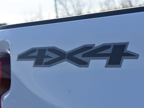 Certified 2025 Chevrolet Silverado 2500 Custom w/ Custom Value Package image 18