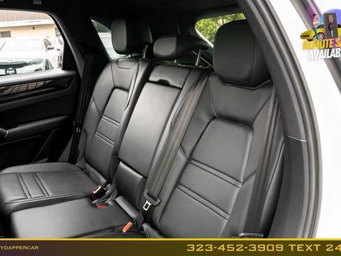 Used 2019 Porsche Cayenne AWD/4WD image 16