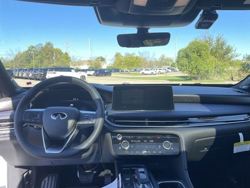 New 2026 INFINITI QX60 Sport w/ Dark Cargo Package image 17