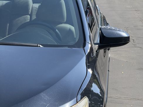 Used 2016 Toyota Camry LE FWD image 24