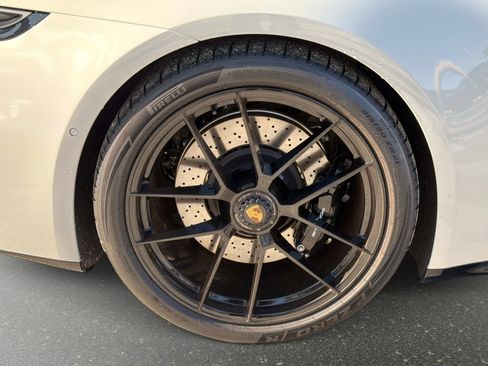 Used 2026 Porsche 911 Targa 4 GTS AWD/4WD image 19