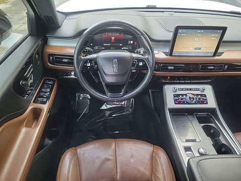 Used 2020 Lincoln Aviator Reserve w/ Equipment Group 201A image 15