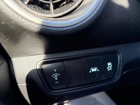 Used 2021 Kia Forte LXS image 20