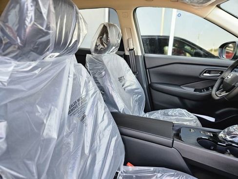 New 2026 Nissan Rogue SV FWD image 13