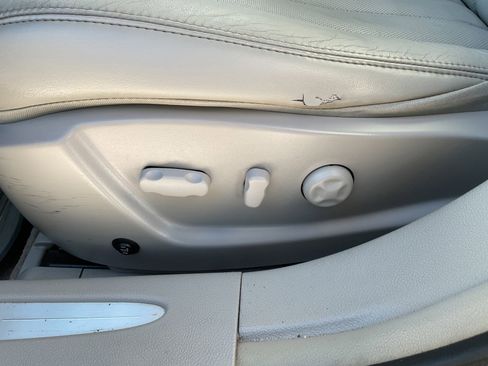 Used 2009 Buick Lucerne CXL image 20