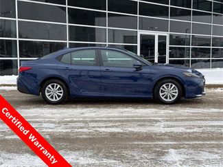 Used 2025 Toyota Camry LE video 2