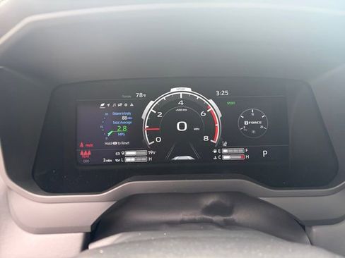 New 2026 Toyota Tundra Platinum AWD/4WD image 14