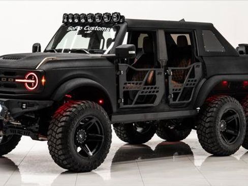 Used 2022 Ford Bronco Outer Banks image 1