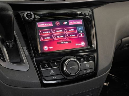 Used 2017 Honda Odyssey EX-L image 23