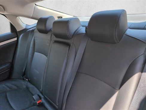 Used 2017 Honda Civic EX-L image 22