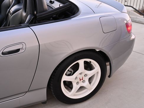 Used 2001 Honda S2000 image 54