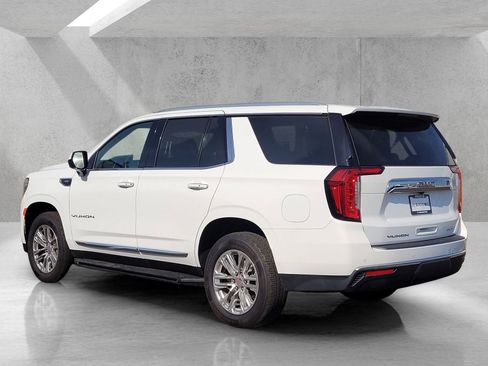 Used 2023 GMC Yukon SLT image 6