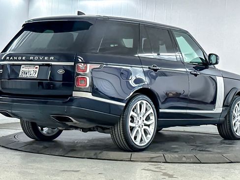 Used 2020 Land Rover Range Rover HSE AWD/4WD image 2