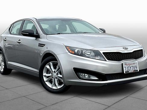 Used 2013 Kia Optima LX image 2