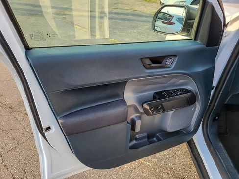 Used 2025 Ford Maverick XL w/ Equipment Group 102A AWD/4WD image 24