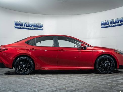 Certified 2025 Toyota Camry SE image 12