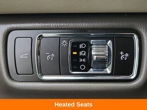 Used 2023 Lincoln Aviator AWD w/ Premium Package image 17