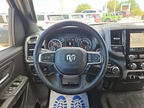 New 2026 RAM 1500 Express AWD/4WD image 29