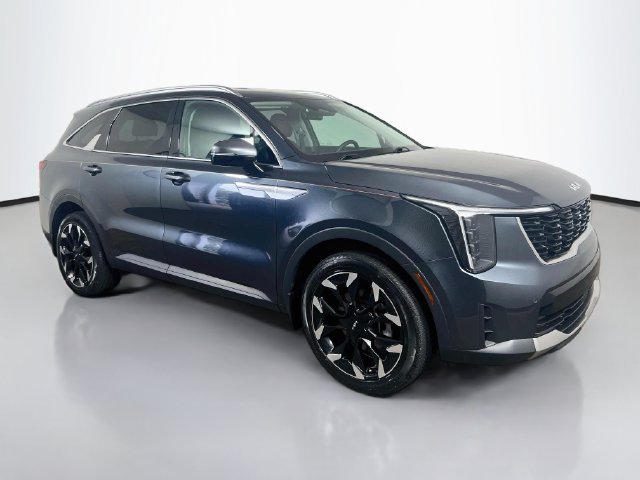 Used 2025 Kia Sorento EX FWD image 21