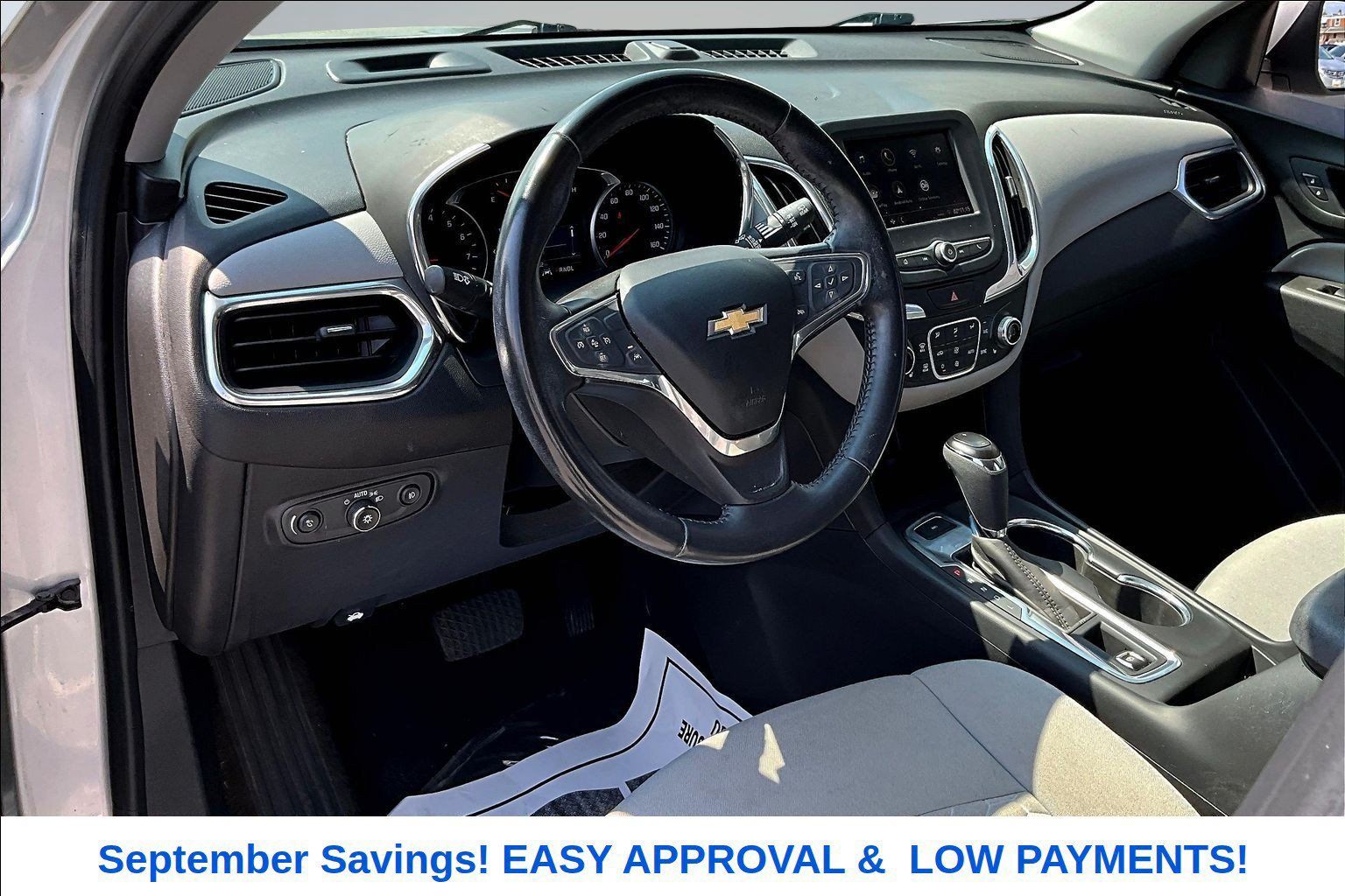 Used 2020 Chevrolet Equinox LT w/ Driver Convenience Package AWD/4WD image 17