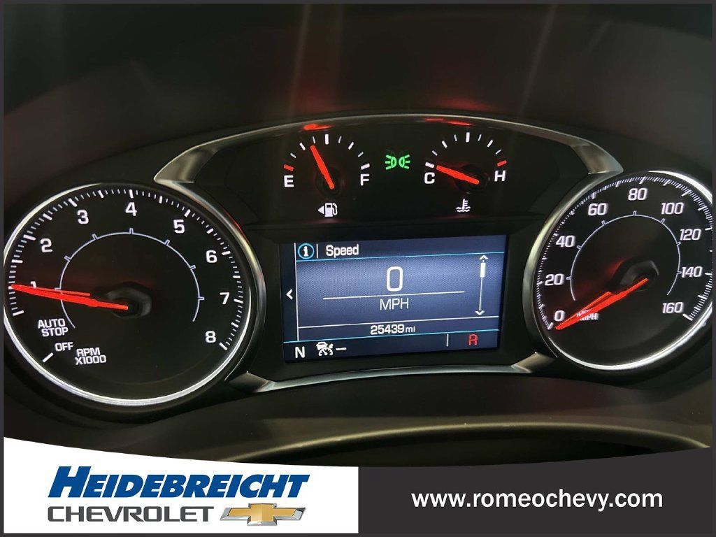 Used 2024 GMC Terrain SLE w/ Driver Convenience Package FWD image 21