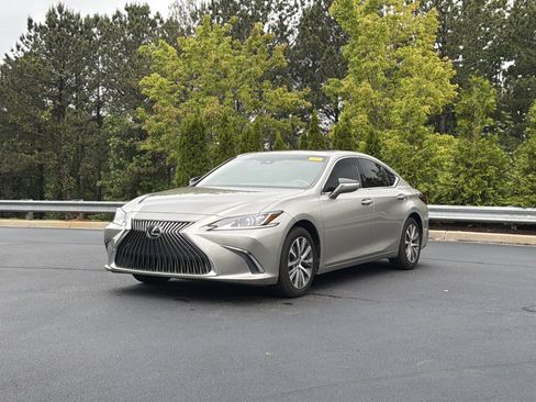 Used 2020 Lexus ES 350 w/ Premium Package FWD image 11
