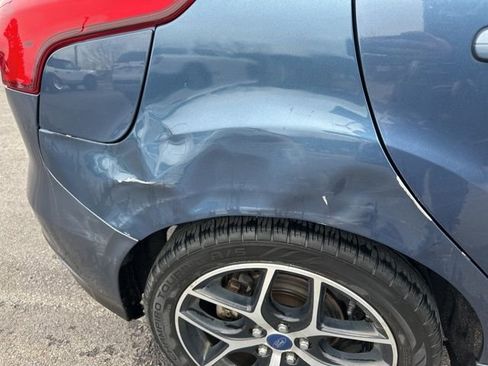 Used 2018 Ford Focus SEL FWD image 10