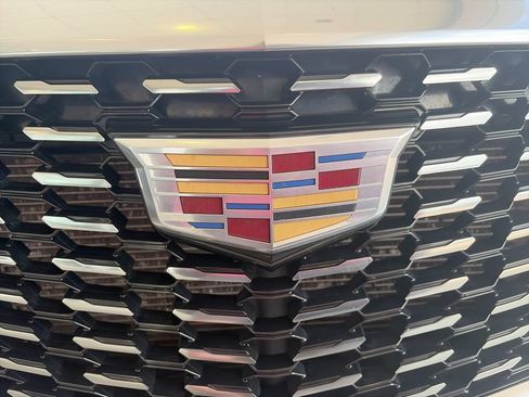 Used 2020 Cadillac XT5 Premium Luxury FWD image 33