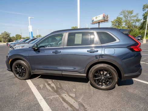 Used 2025 Honda CR-V Sport image 4