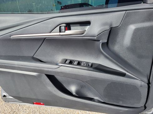 Used 2026 Toyota Camry SE w/ Multimedia Upgrade Package image 14