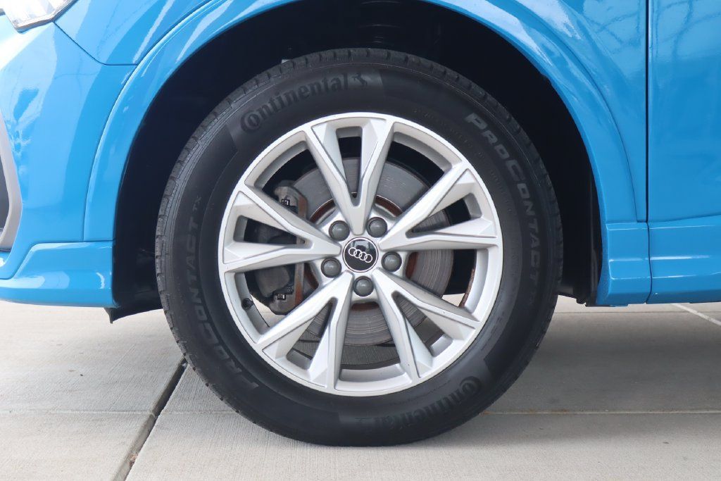 Used 2023 Audi Q3 2.0T Premium AWD/4WD image 5