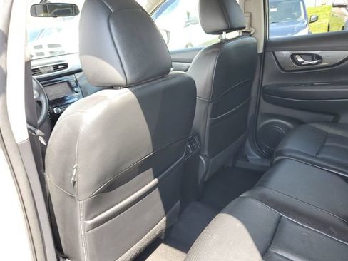 Used 2016 Nissan Rogue SL w/ SL Premium Package AWD/4WD image 28