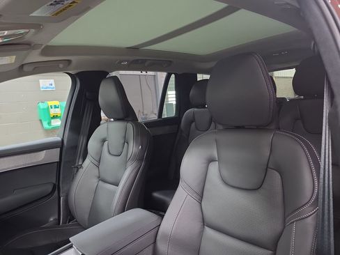 New 2026 Volvo XC90 B6 Ultra w/ Lounge Package AWD/4WD image 10