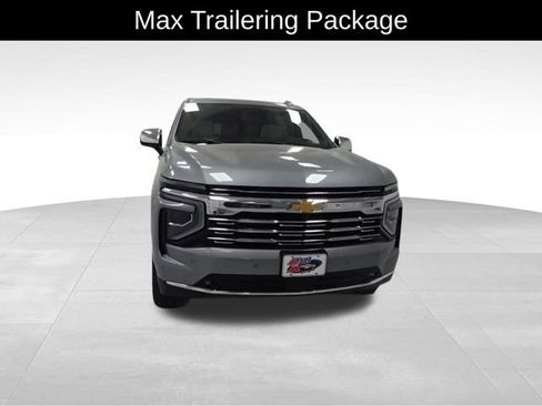 New 2025 Chevrolet Suburban Premier image 4