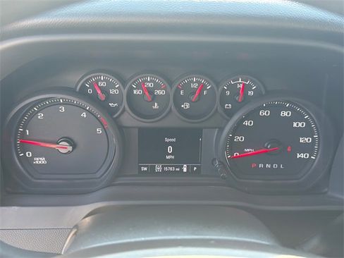 Used 2024 Chevrolet Silverado 2500 Custom w/ Custom Value Package image 25