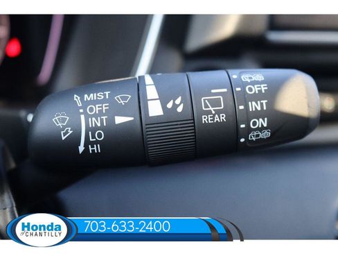 New 2025 Honda Pilot Touring image 13