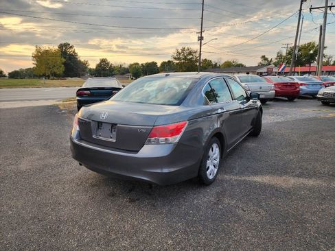 Used 2009 Honda Accord EX-L image 2