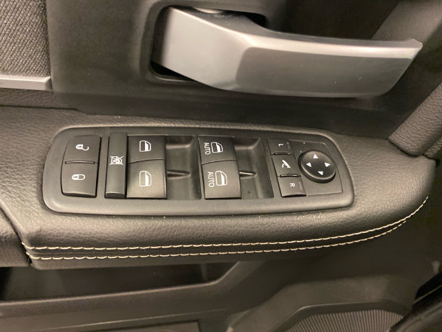 Used 2020 RAM 2500 Big Horn w/ Night Edition AWD/4WD image 21
