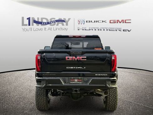 New 2026 GMC Sierra 2500 Denali w/ Denali Reserve Package AWD/4WD image 3
