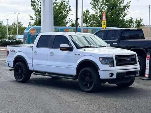 Used 2014 Ford F150 FX4 w/ Equipment Group 402A Luxury AWD/4WD image 4